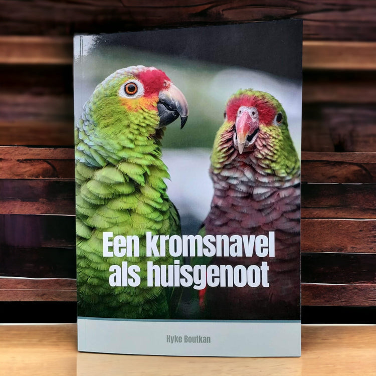 Boeken - Parrot and Bird Supplies
